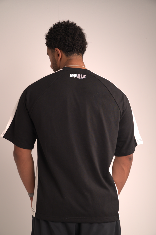 NOBLE BLACK OVERSIZED PUMP COVER TSHIRT