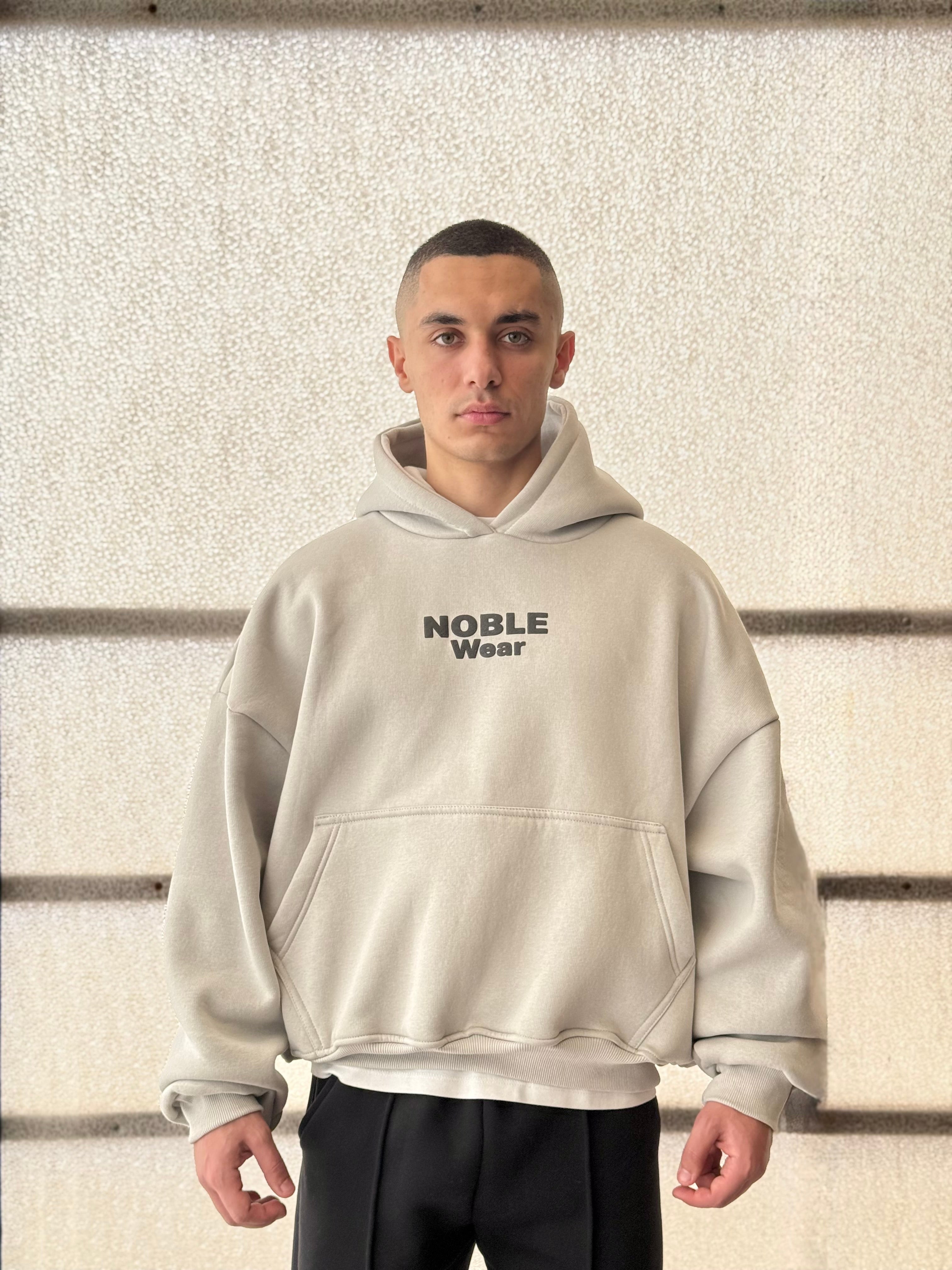 ESSENTIAL HOODIE