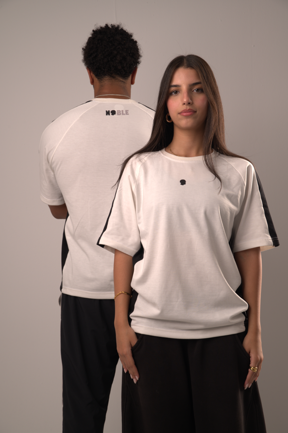 NOBLE WHITE OVERSIZED PUMP COVER TSHIRT